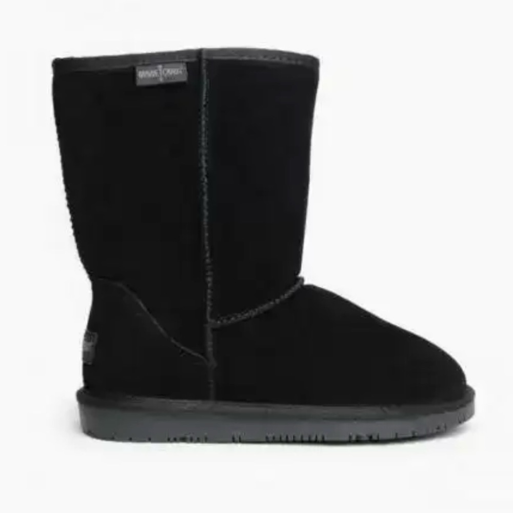 NEW Minnetonka Olympia Short Boot Black